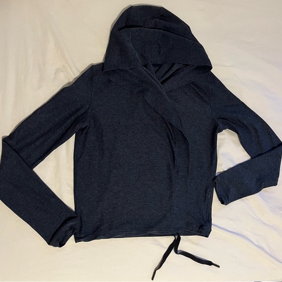 Lululemon hooded wrap cardigan in blue/grey, size 6/Small - Picture 4 of 5
